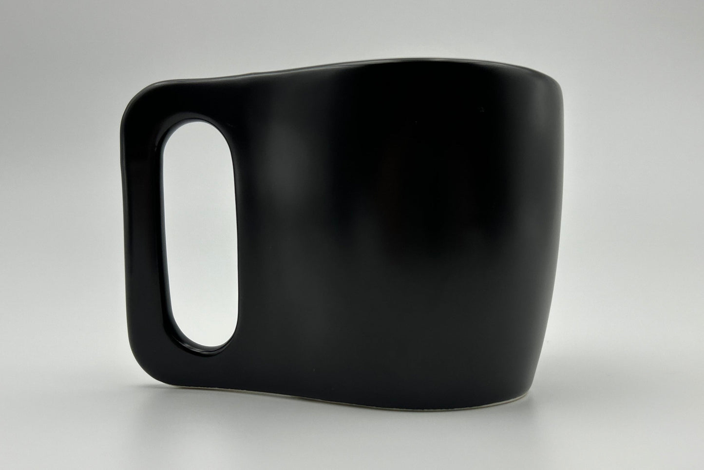 Toilet Paper Roll Ceramic Mug: Gag Gift, Novelty Cup